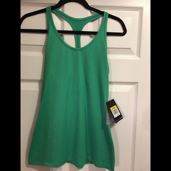Nike Tops - 💚Nike Dri-Fit Tank💚